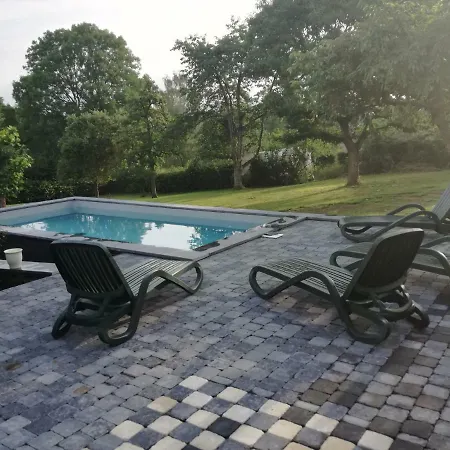 Vakantiehuis La Masure Érezée